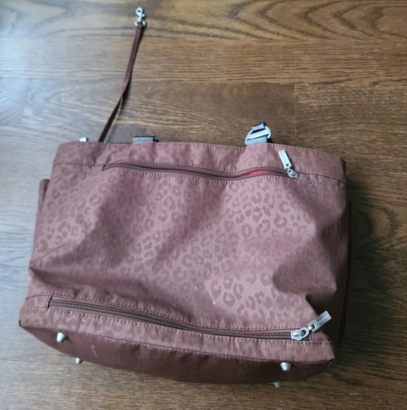 Baggallini brown Leopard Print Tote Bag 17×9×5 in. - Picture 4 of 10